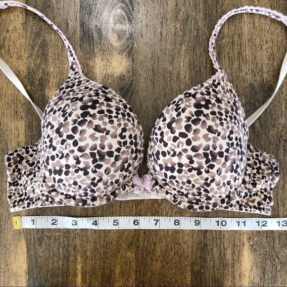 🚨3/$20🚨 Victorias Secret Cheetah Under Wired Supportive Push Up Bra Top Pink 36B - Picture 12 of 14